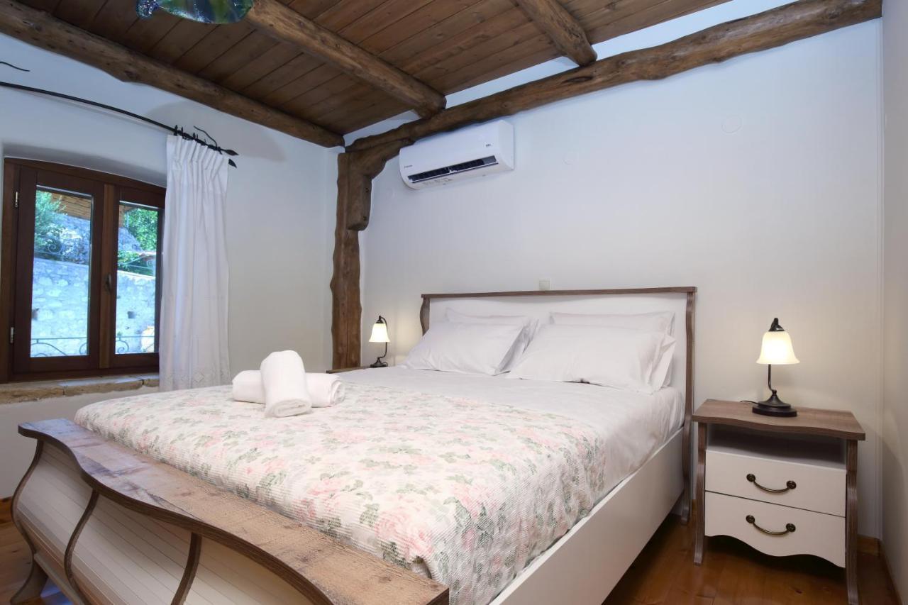 Вилла Matzanas House Katouna Экстерьер фото